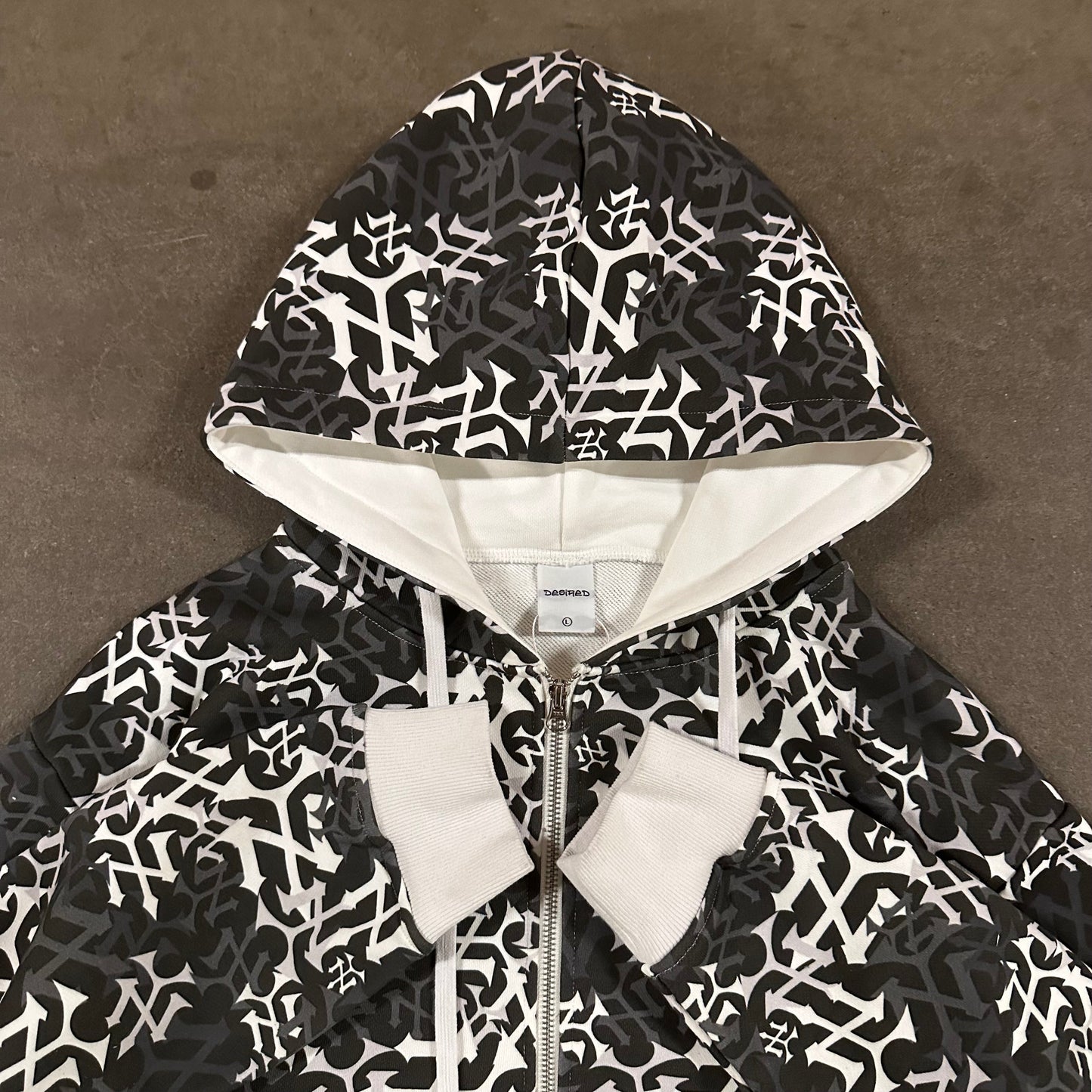 BLACK NY HOODIE